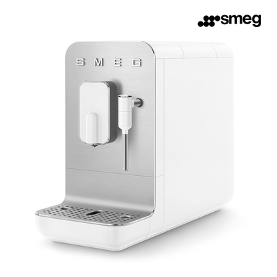 SMEG BCC12WHMEU Кофемашина белый