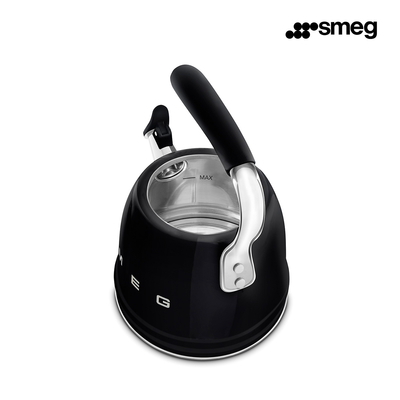 SMEG CKLW2001BL Чайник со свистком, 2.3 л, цвет чёрный