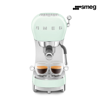 SMEG ECF02PGEU Кофемашина-эспрессо зеленый