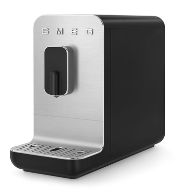 SMEG BCC11BLMEU Кофемашина черный матовый